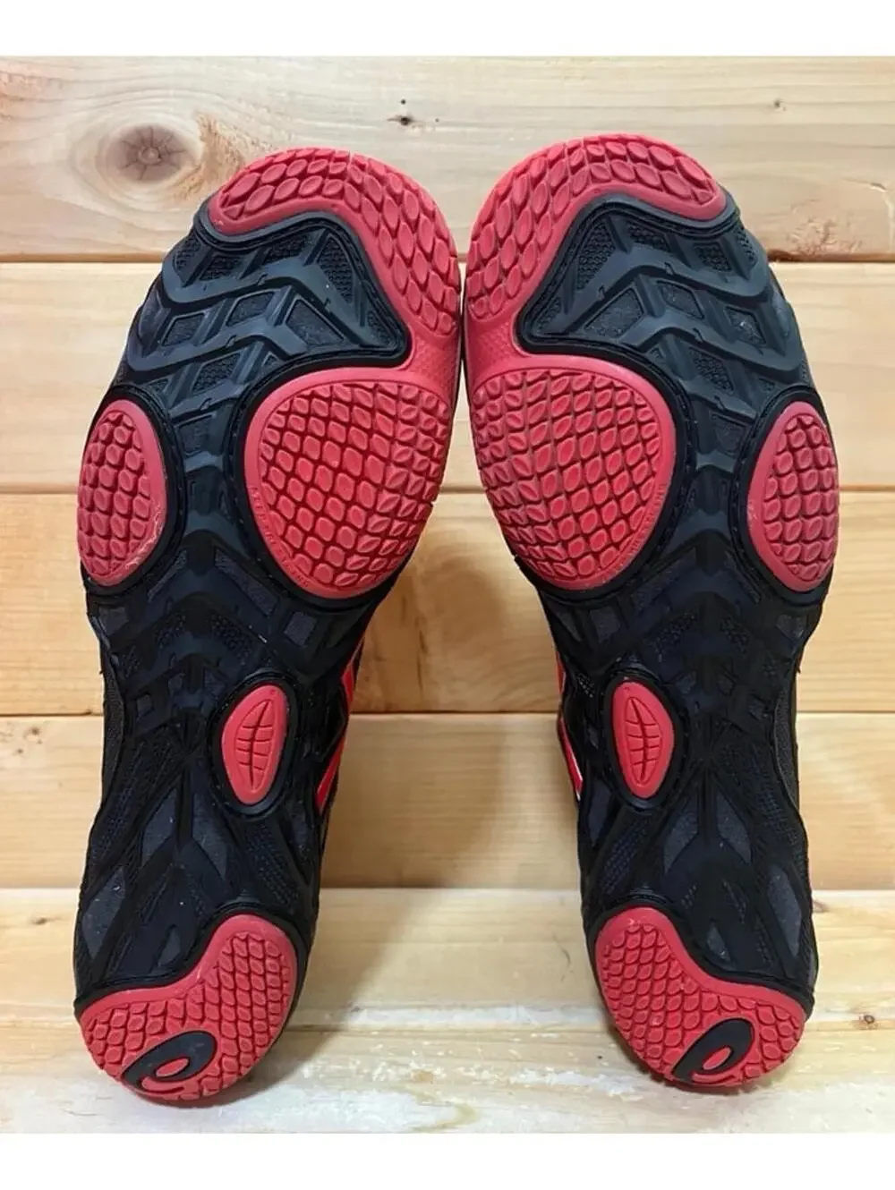 ASICS Omniflex Wrestling Shoes - Men’s size 7